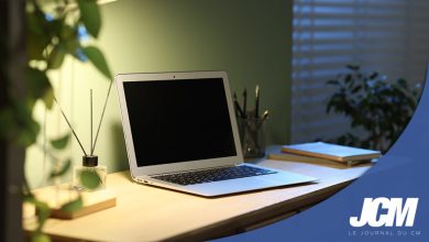 PC Portable sur un bureau