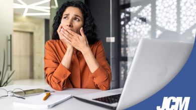 Femme CM incertaine sur son avenie