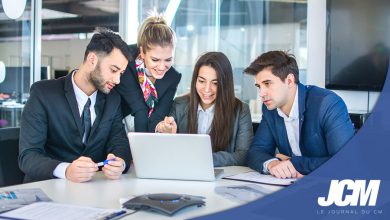 Professionnels qui gèrent leur entreprise