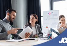 Equipe de CM qui optimisent leurs tâches