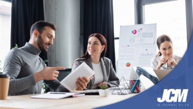 Equipe de CM qui optimisent leurs tâches