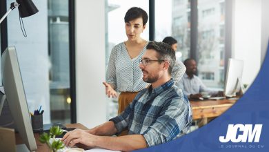 Personne en formation pour devenir community manager